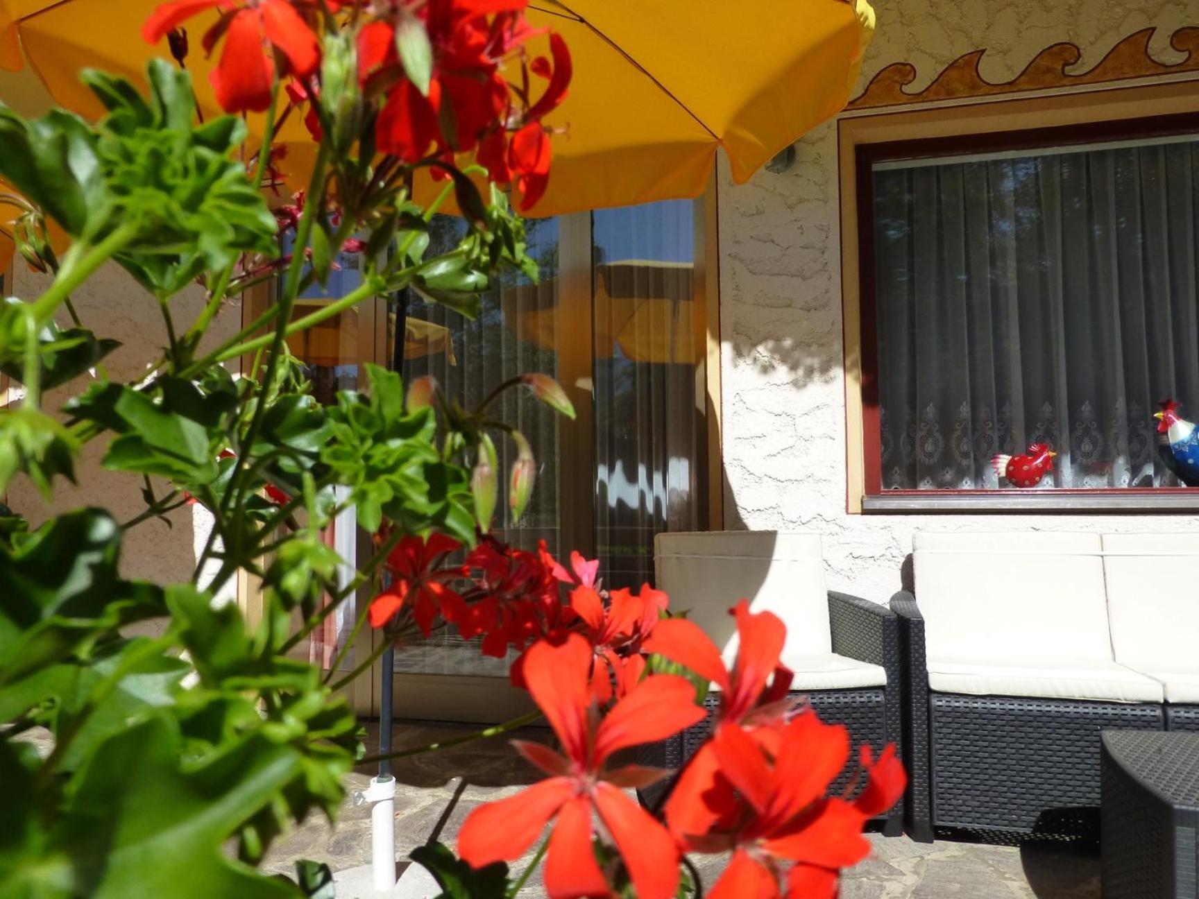 Garni Helfer Bed & Breakfast ดอบบีอาโก ภายนอก รูปภาพ